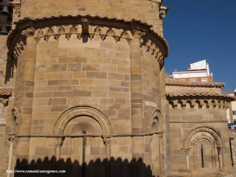 CABECERA DEL TEMPLO